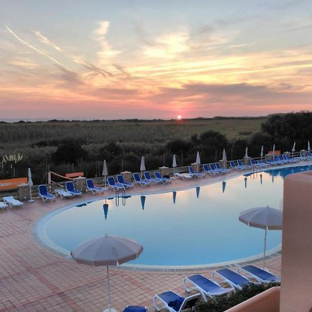 Hotel Arenas De Son Bou Esterno foto