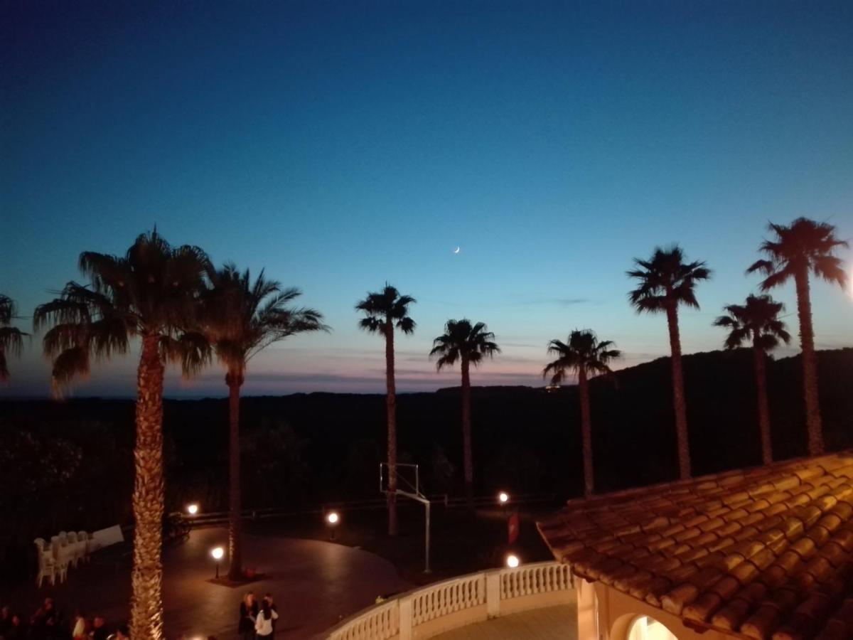 Hotel Arenas De Son Bou Esterno foto