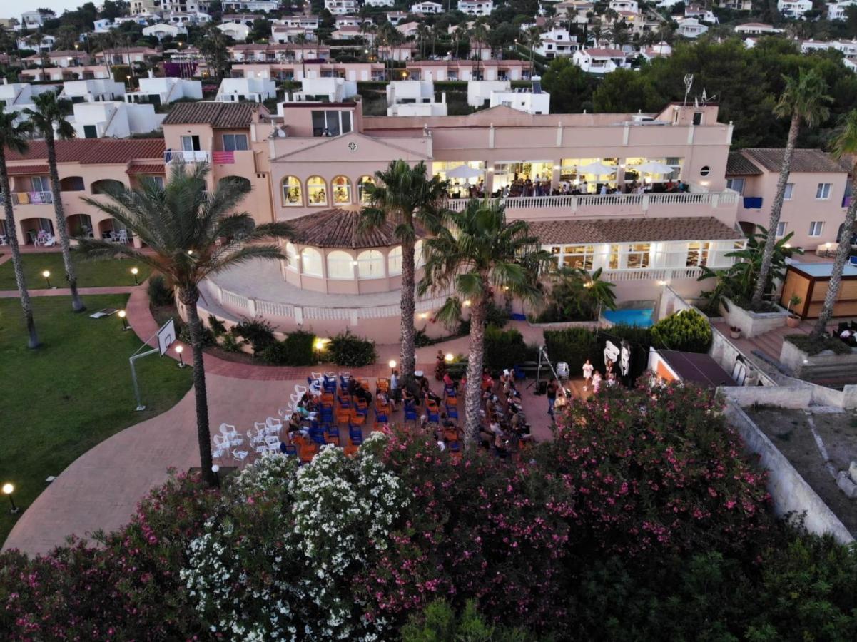 Hotel Arenas De Son Bou Esterno foto